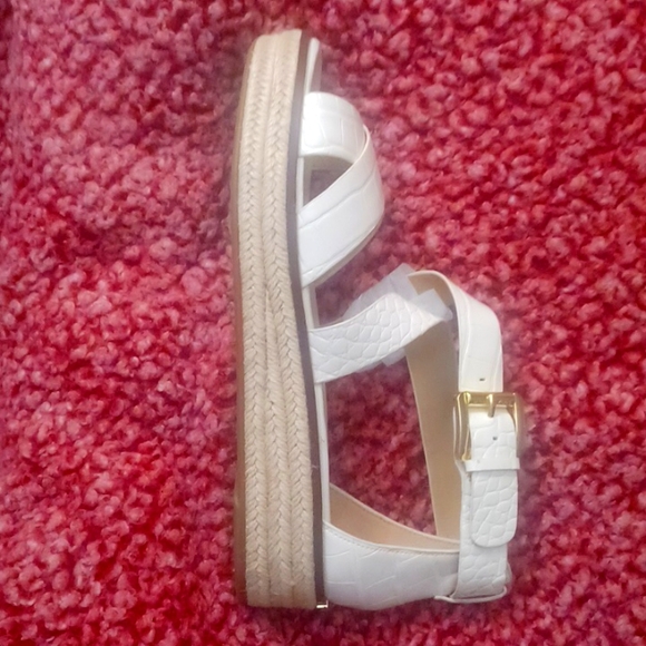 Michael Kors Darby ivory Croc embossed Espadrilles - Picture 1 of 5